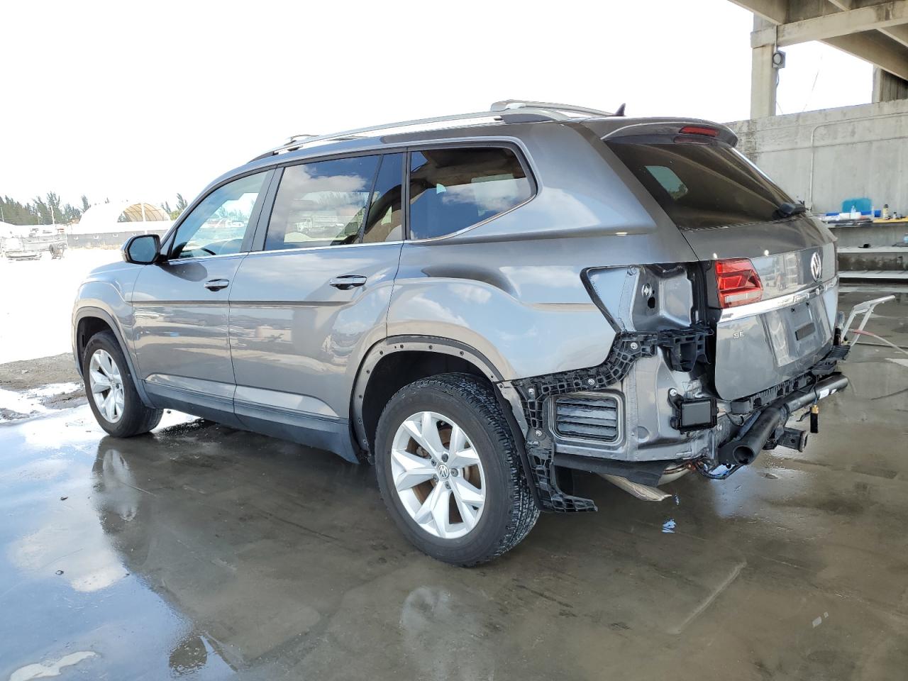 Photo 1 VIN: 1V2CR2CA8JC543873 - VOLKSWAGEN ATLAS 