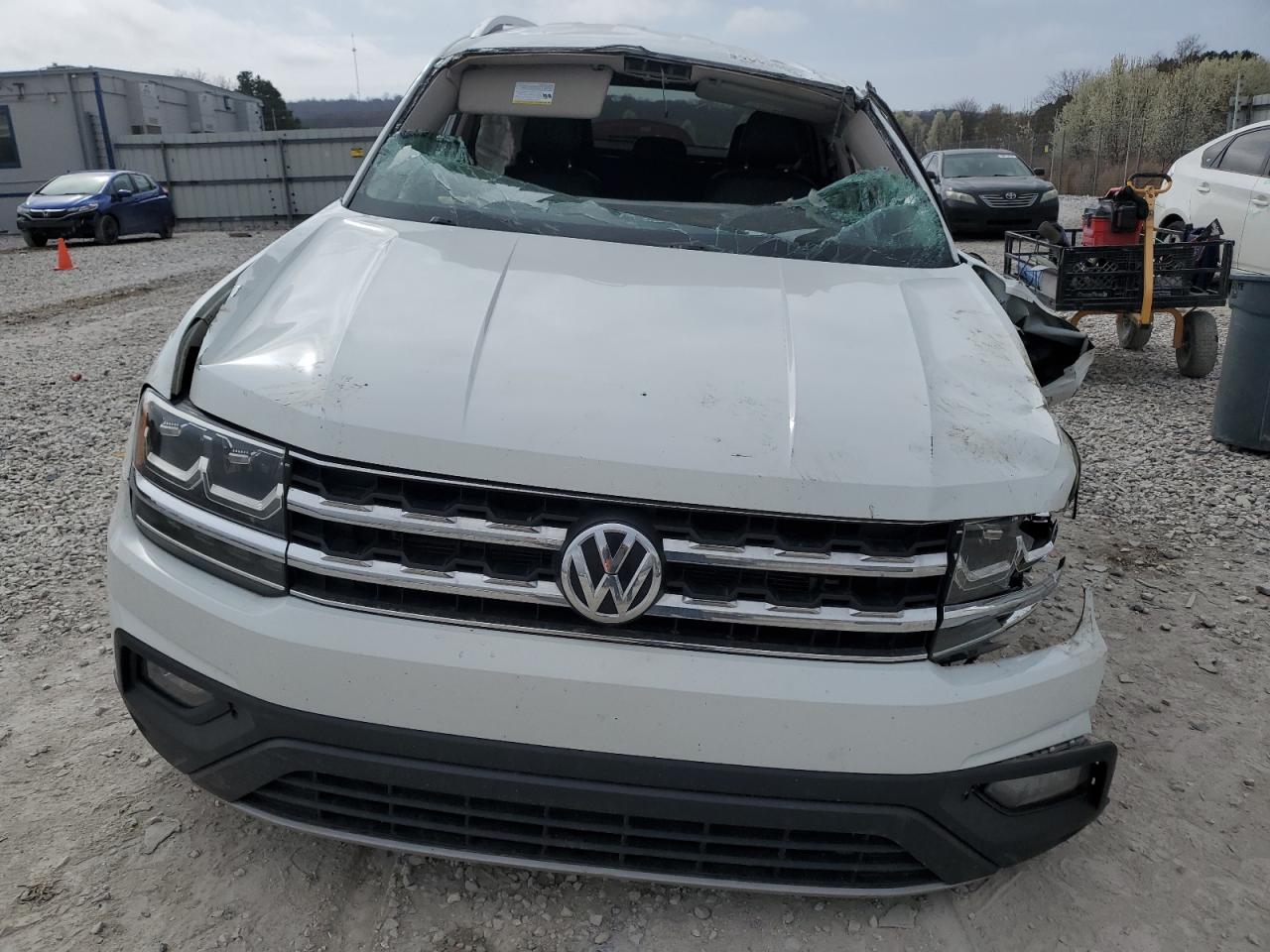 Photo 4 VIN: 1V2CR2CA9JC522398 - VOLKSWAGEN ATLAS 