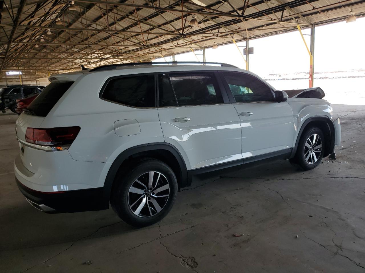 Photo 2 VIN: 1V2DP2CA2MC543186 - VOLKSWAGEN ATLAS 