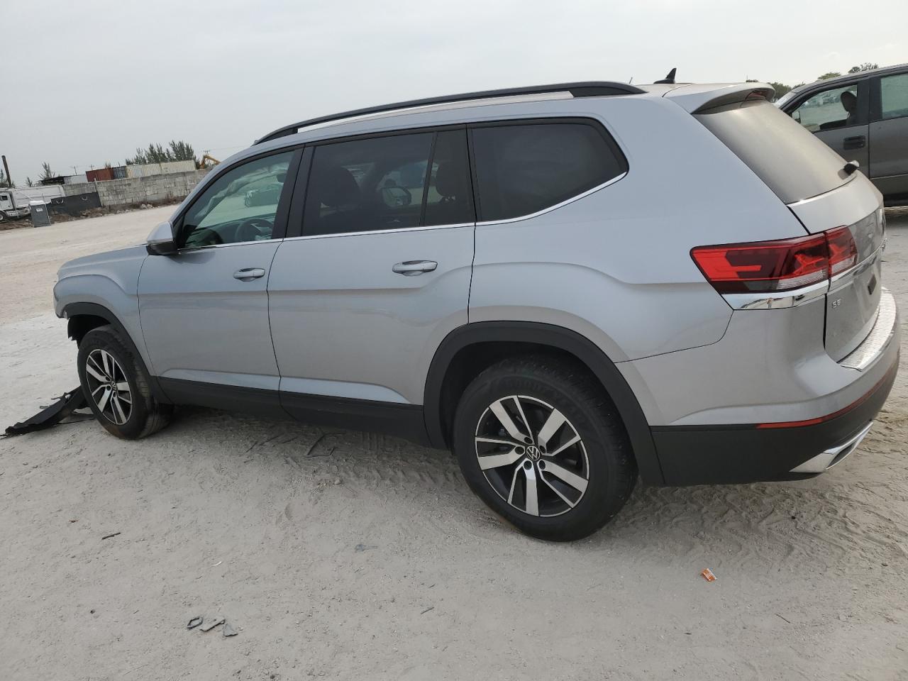 Photo 1 VIN: 1V2DP2CA5PC543932 - VOLKSWAGEN ATLAS 