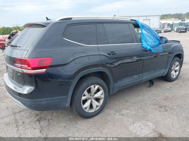 Photo 3 VIN: 1V2DP2CA9JC599928 - VOLKSWAGEN ATLAS 