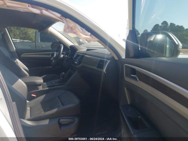 Photo 4 VIN: 1V2DP2CAXJC600486 - VOLKSWAGEN ATLAS 