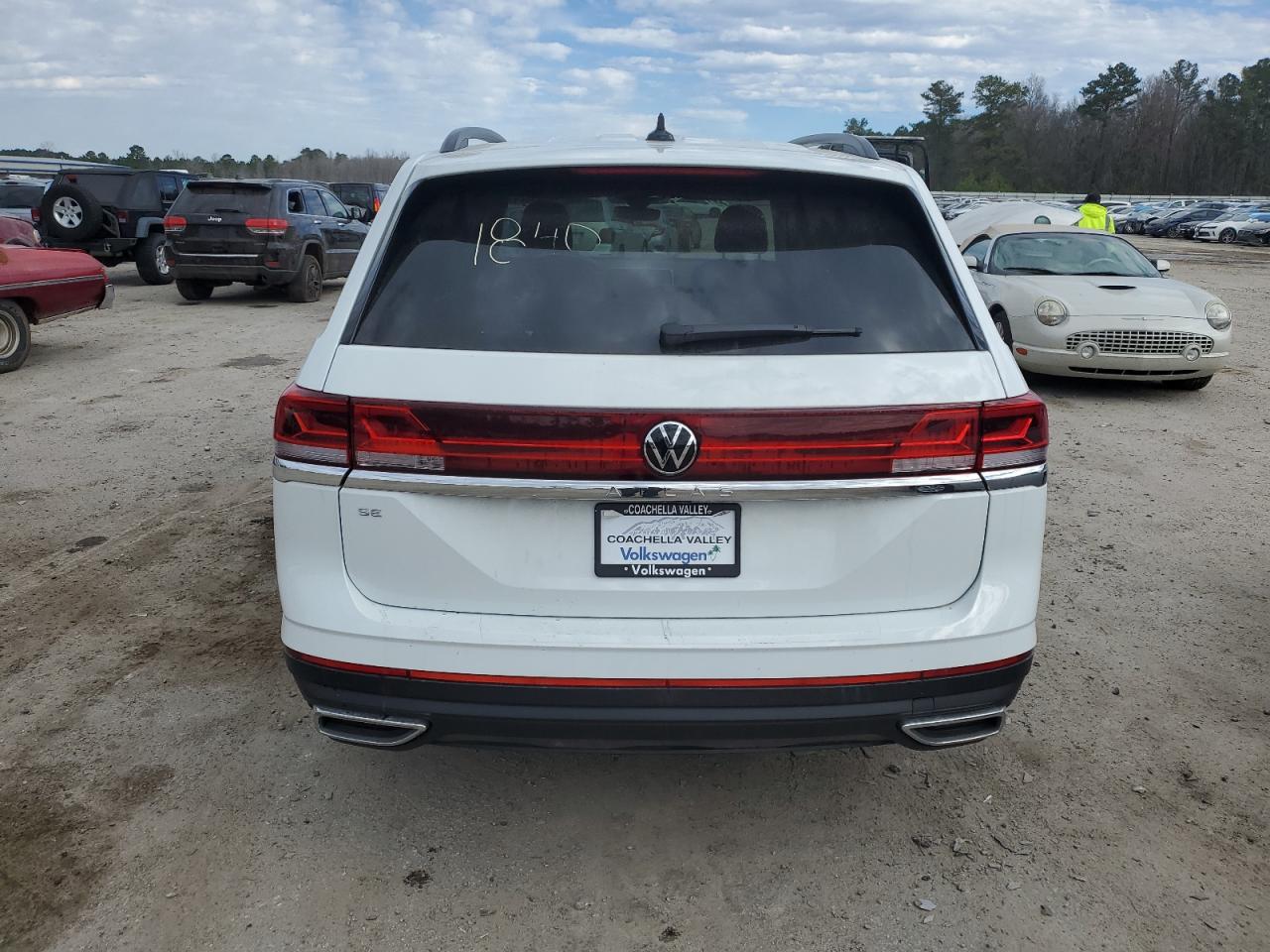 Photo 5 VIN: 1V2DR2CA2RC509931 - VOLKSWAGEN ATLAS 