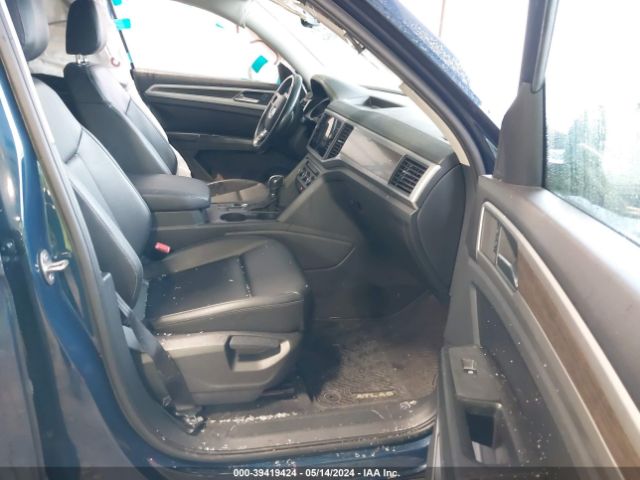 Photo 4 VIN: 1V2DR2CA9JC586008 - VOLKSWAGEN ATLAS 