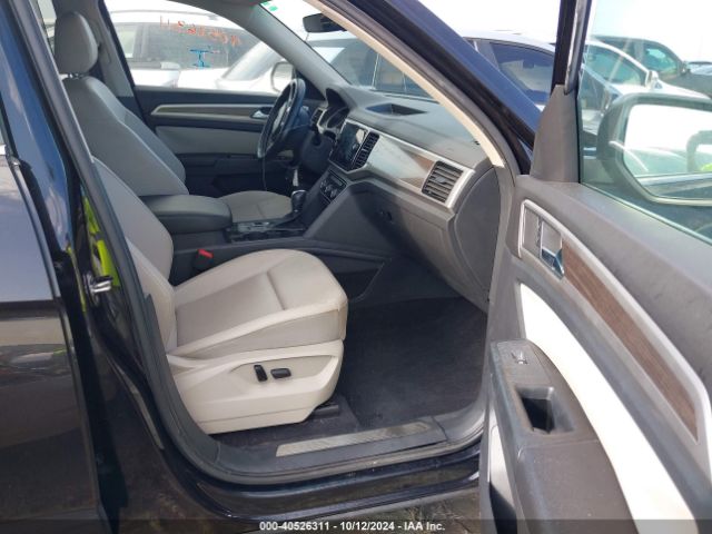 Photo 4 VIN: 1V2ER2CA1JC573922 - VOLKSWAGEN ATLAS 