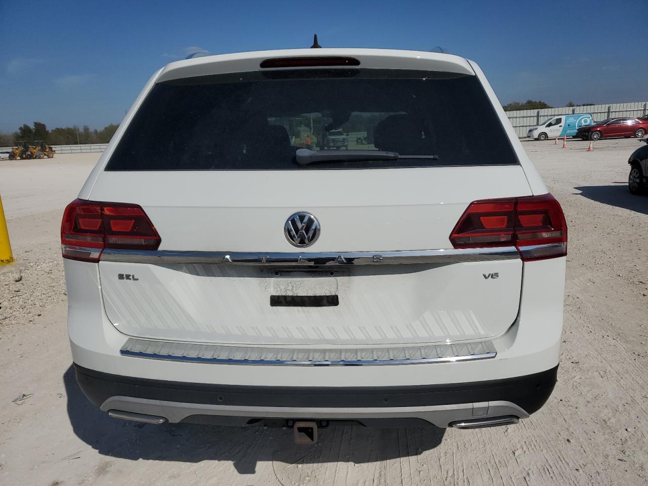 Photo 5 VIN: 1V2ER2CA2JC561312 - VOLKSWAGEN ATLAS 