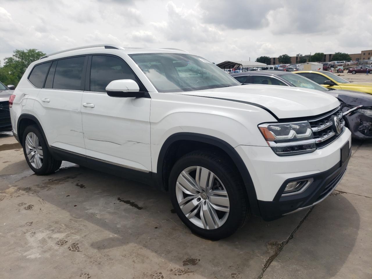 Photo 3 VIN: 1V2ER2CA4KC563483 - VOLKSWAGEN ATLAS 