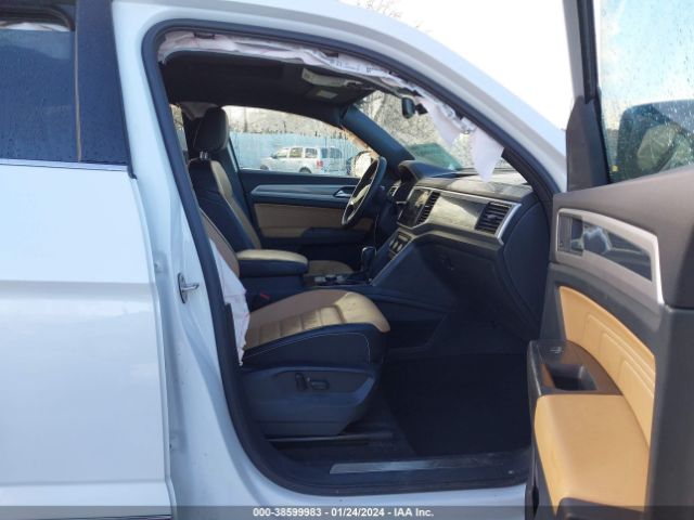 Photo 4 VIN: 1V2FE2CA1NC206668 - VOLKSWAGEN ATLAS CROSS SPORT 