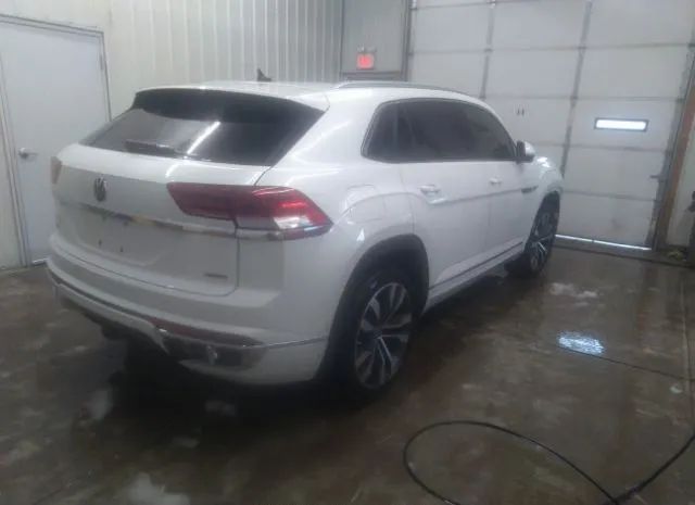 Photo 3 VIN: 1V2FE2CA3NC215128 - VOLKSWAGEN ATLAS CROSS SPORT 