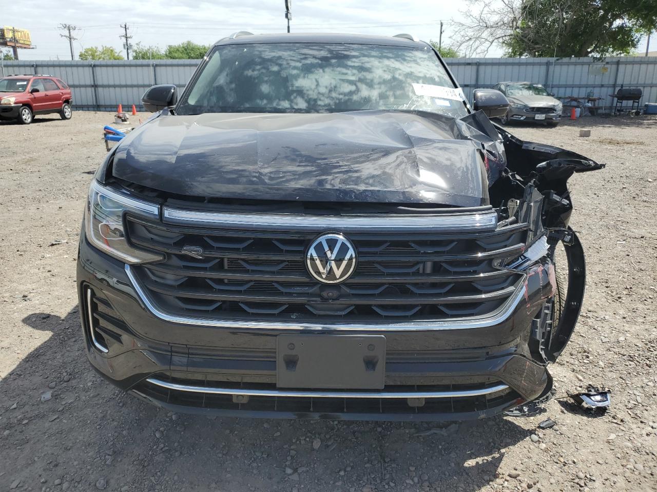 Photo 4 VIN: 1V2FE2CA6RC209300 - VOLKSWAGEN ATLAS 