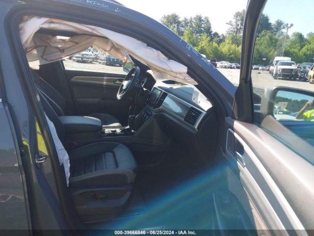 Photo 4 VIN: 1V2FE2CAXMC211978 - VOLKSWAGEN ATLAS CROSS SPORT 