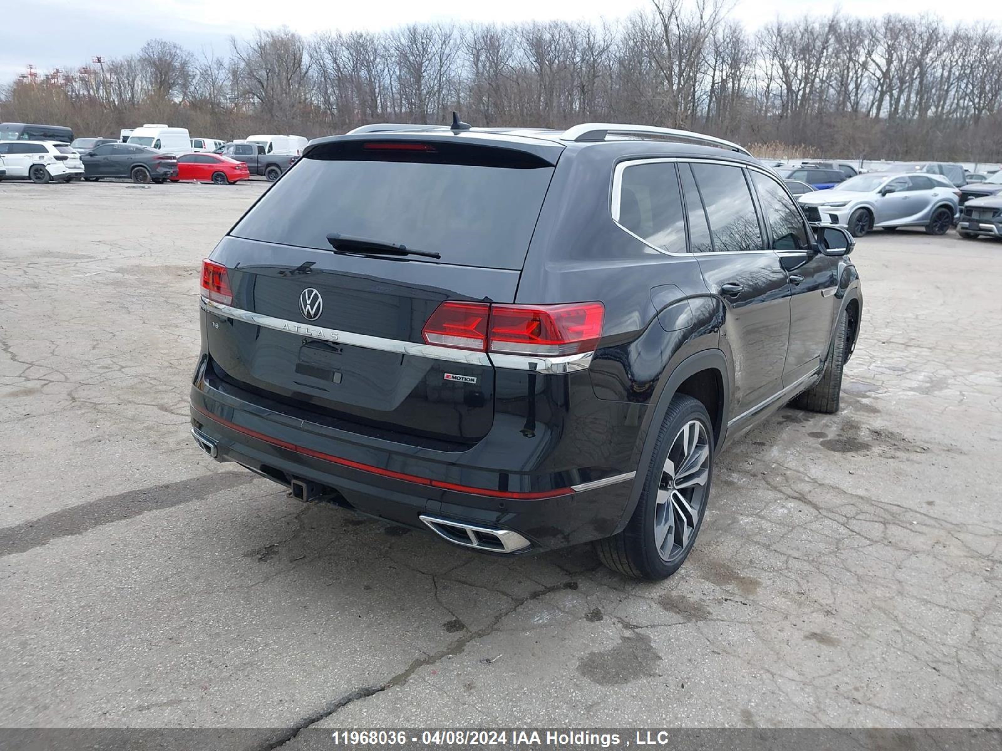 Photo 3 VIN: 1V2FR2CA2MC515004 - VOLKSWAGEN ATLAS 