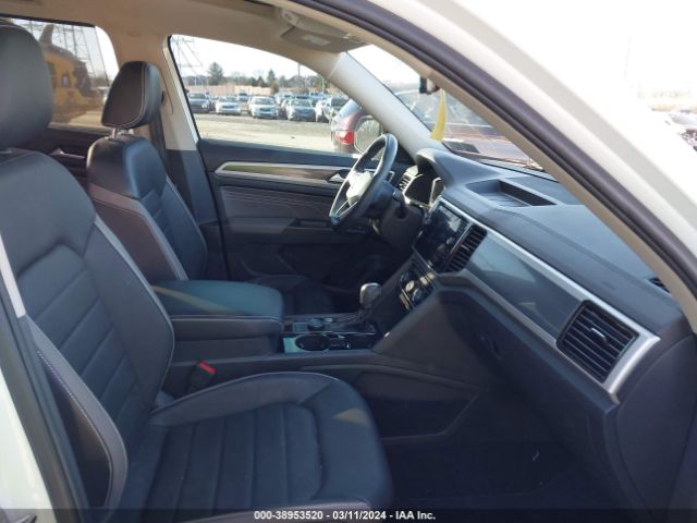 Photo 4 VIN: 1V2FR2CA2NC511939 - VOLKSWAGEN ATLAS 