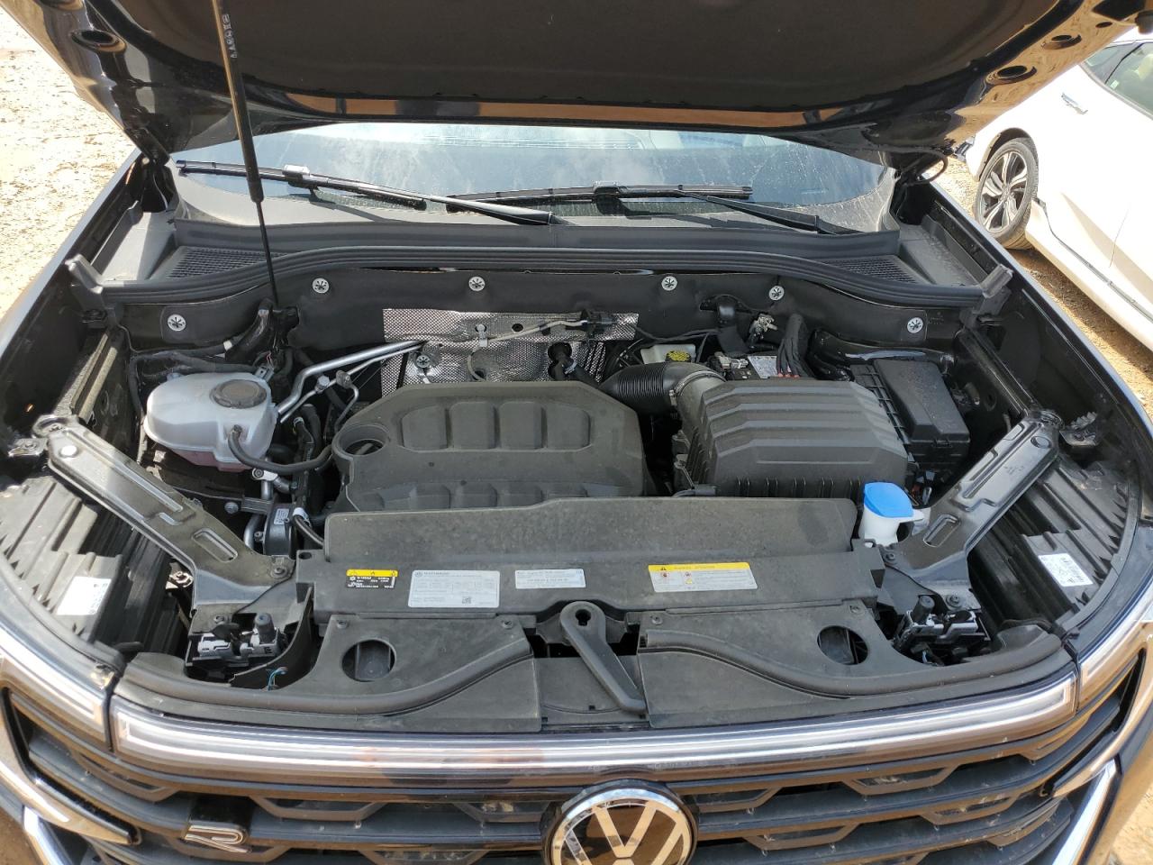 Photo 11 VIN: 1V2FR2CA2RC522476 - VOLKSWAGEN ATLAS 