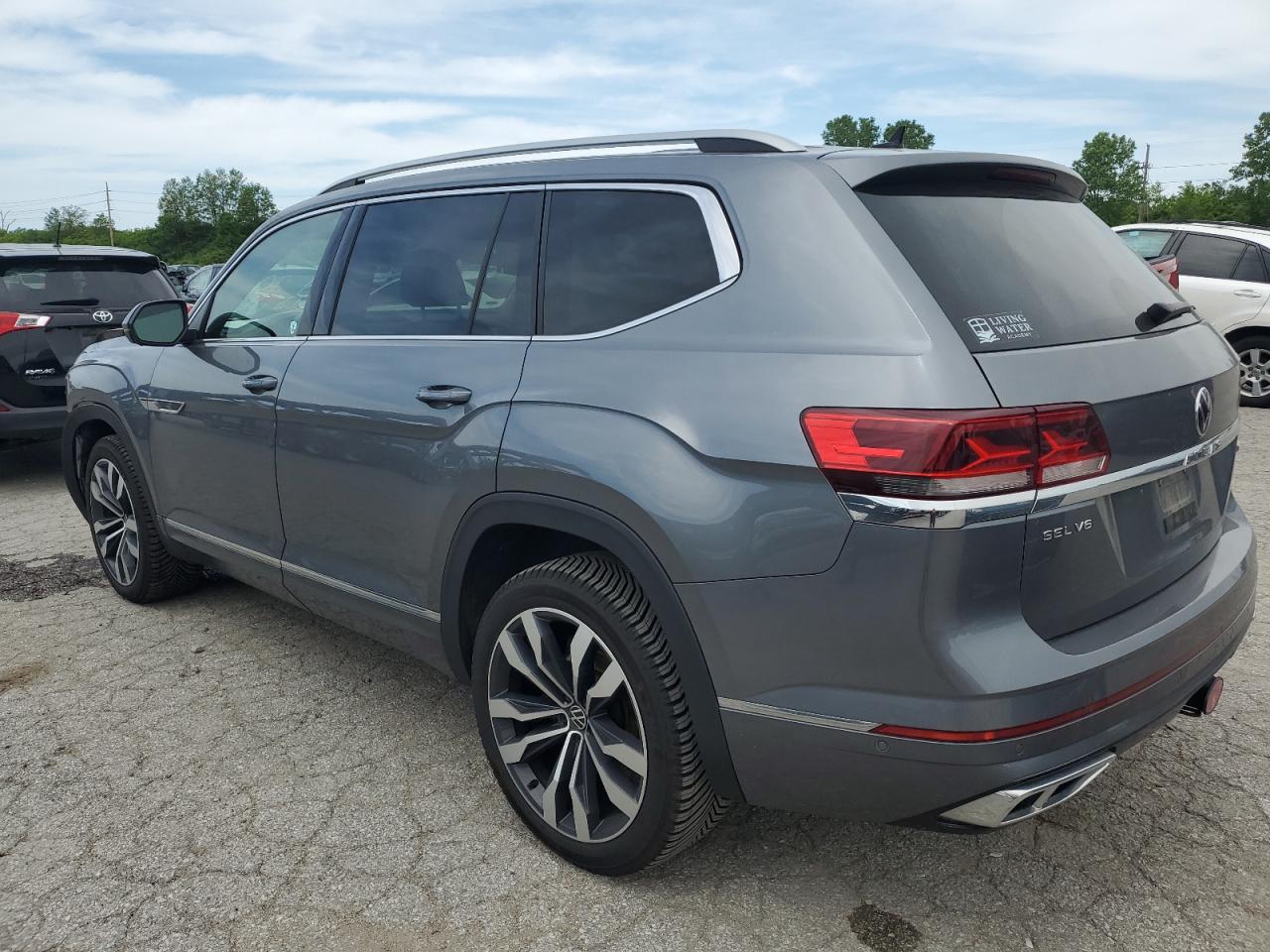 Photo 1 VIN: 1V2FR2CA8MC546418 - VOLKSWAGEN ATLAS 