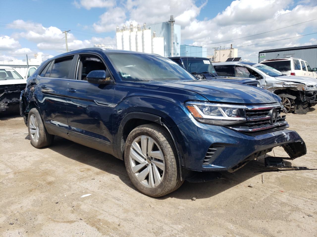 Photo 3 VIN: 1V2HE2CAXMC204778 - VOLKSWAGEN ATLAS CROS 