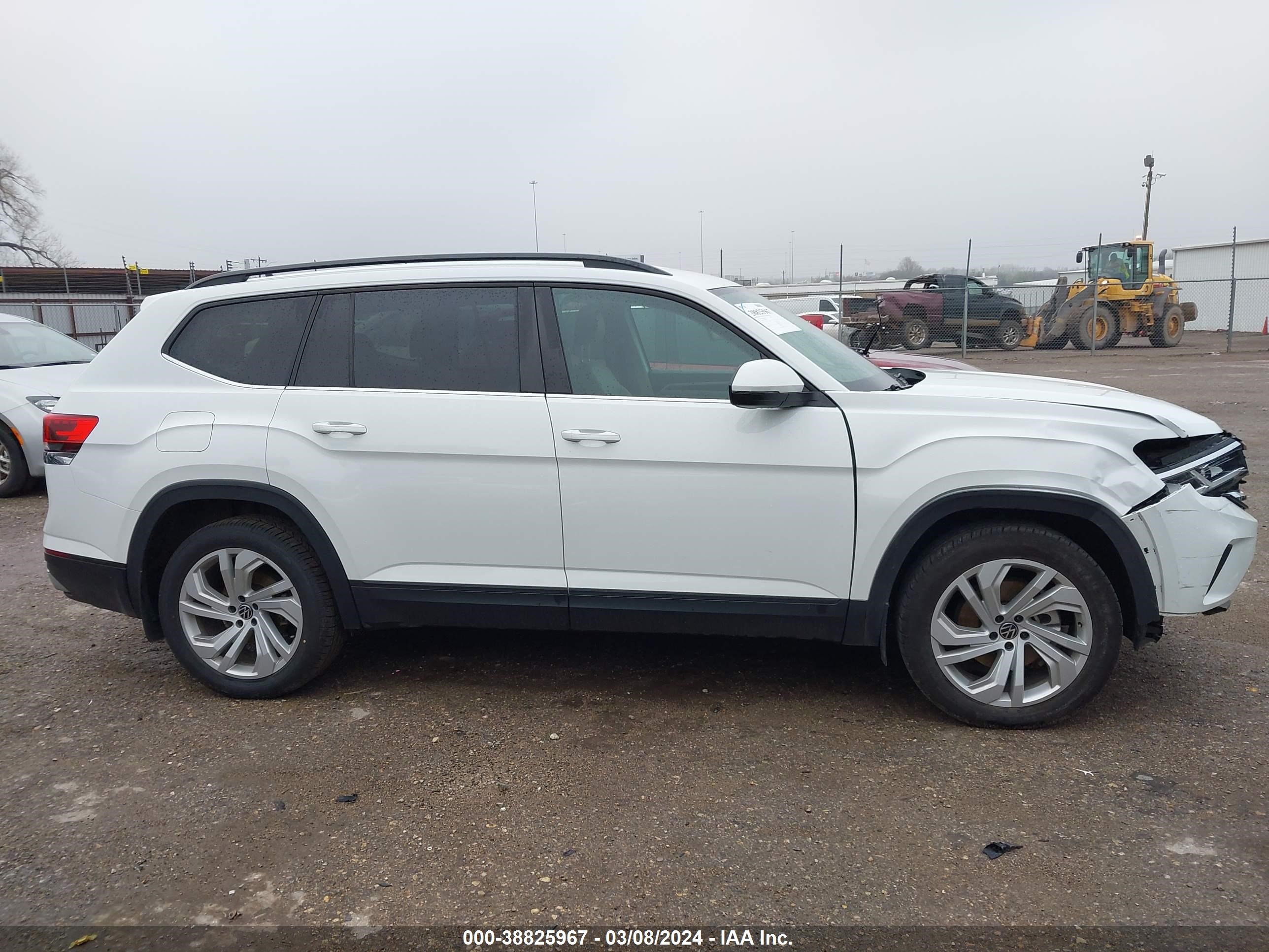 Photo 13 VIN: 1V2HP2CA3NC545077 - VOLKSWAGEN ATLAS 