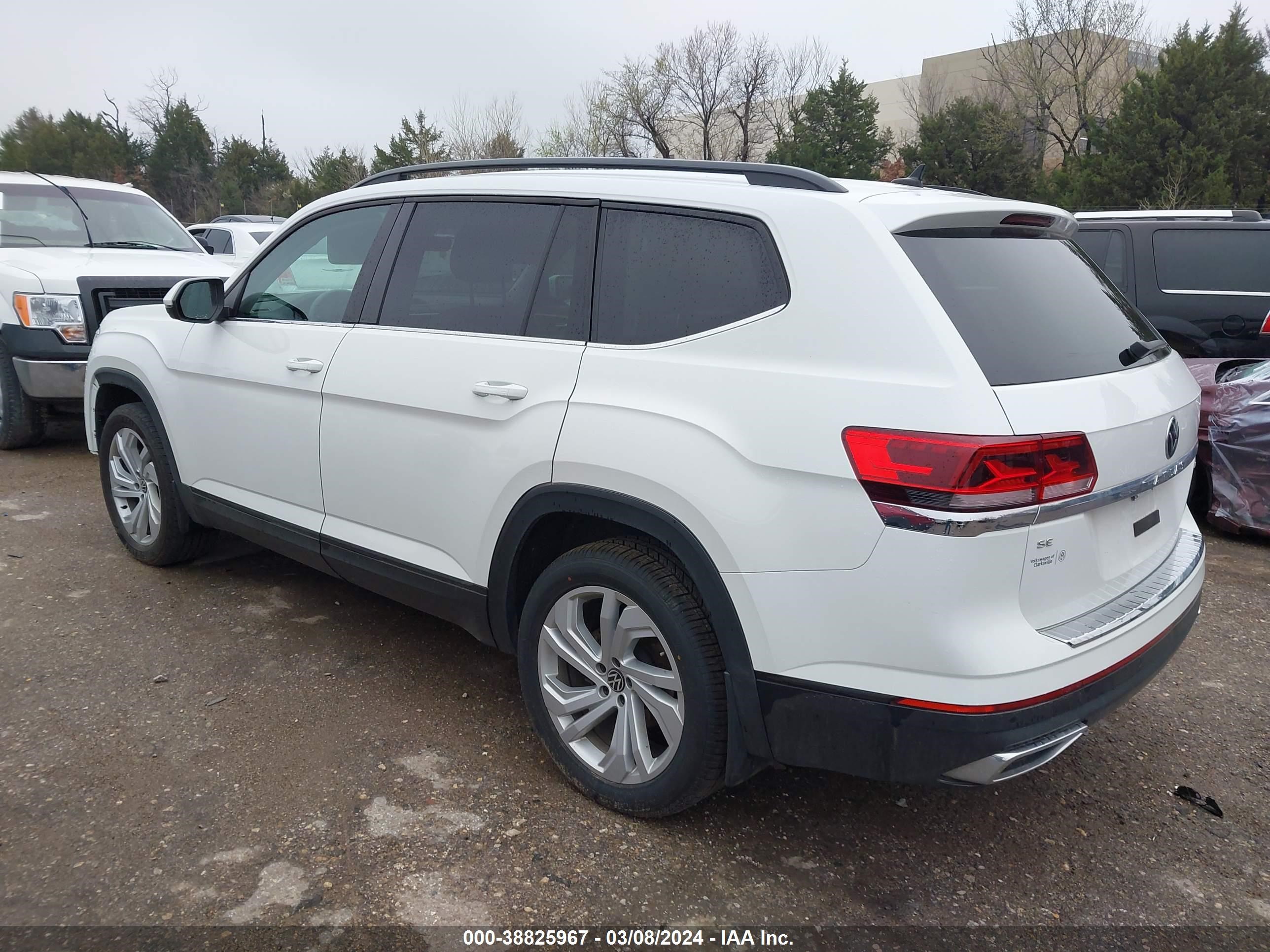 Photo 2 VIN: 1V2HP2CA3NC545077 - VOLKSWAGEN ATLAS 