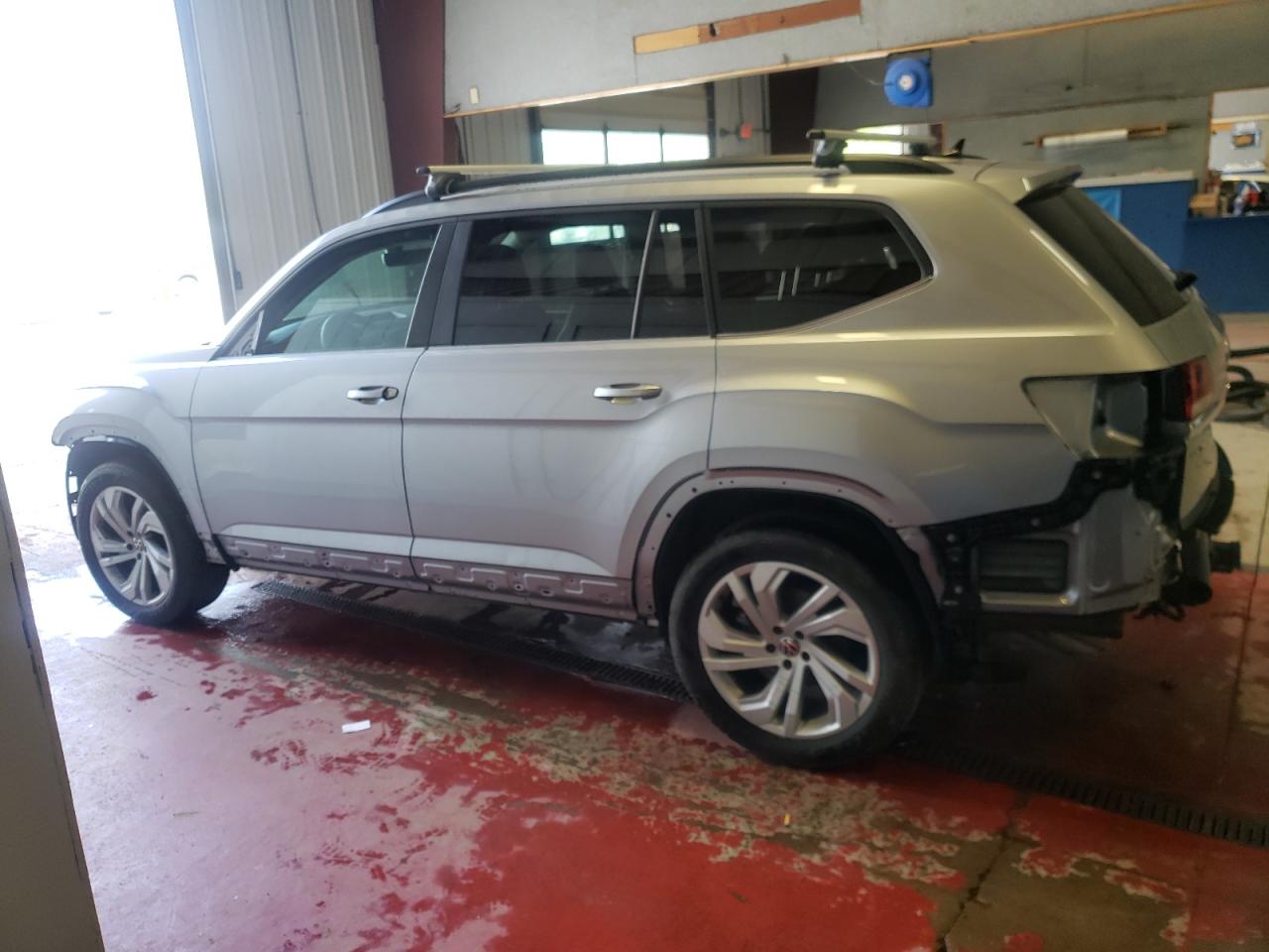 Photo 1 VIN: 1V2HR2CA1NC543869 - VOLKSWAGEN ATLAS 