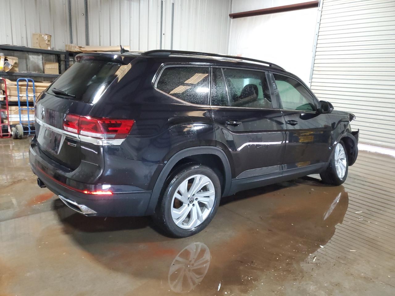 Photo 2 VIN: 1V2HR2CA1NC563281 - VOLKSWAGEN ATLAS 