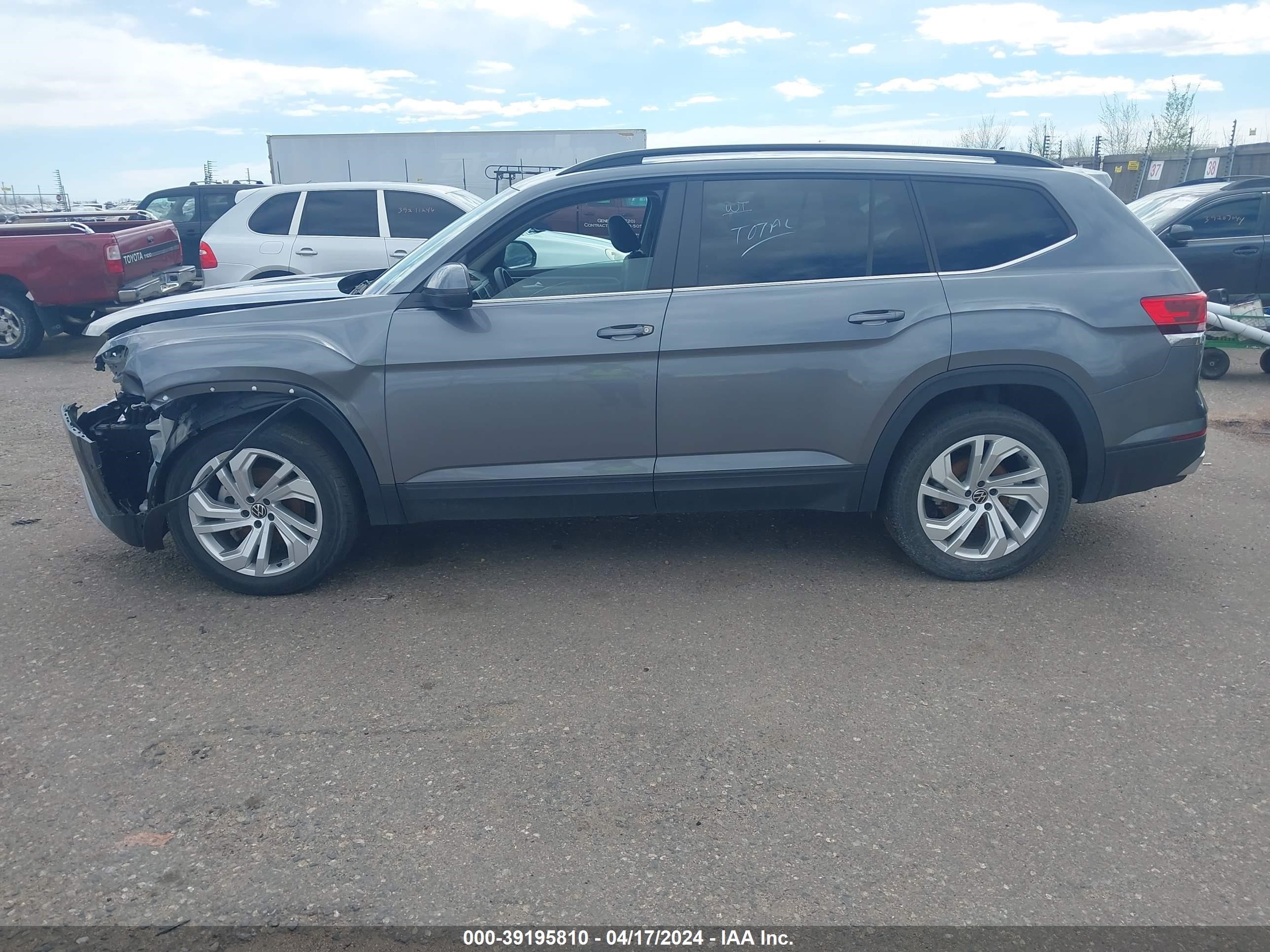 Photo 13 VIN: 1V2HR2CA4MC574483 - VOLKSWAGEN ATLAS 