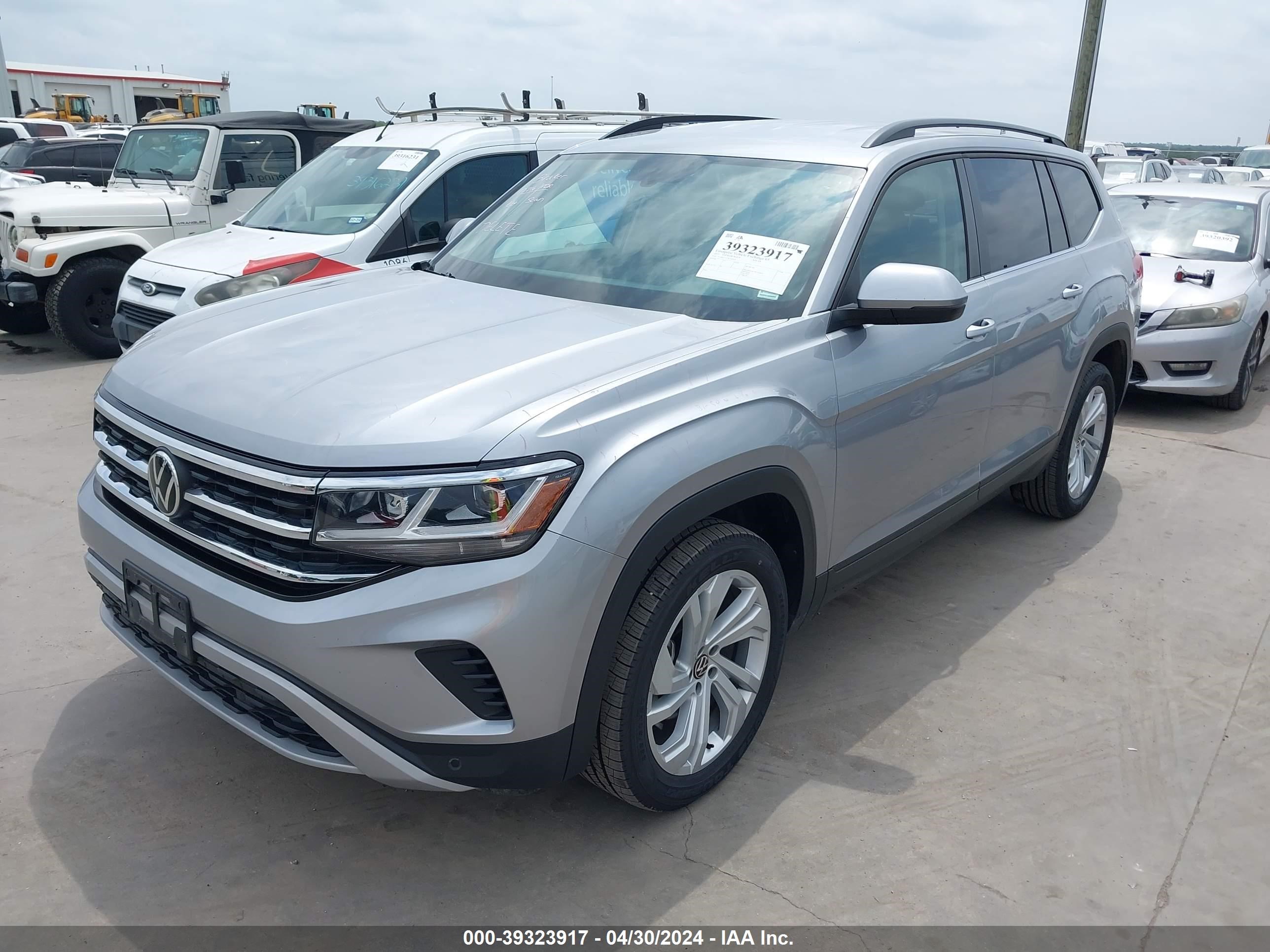 Photo 1 VIN: 1V2HR2CA7NC542838 - VOLKSWAGEN ATLAS 