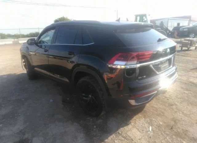 Photo 2 VIN: 1V2JE2CA0NC214318 - VOLKSWAGEN ATLAS CROSS SPORT 