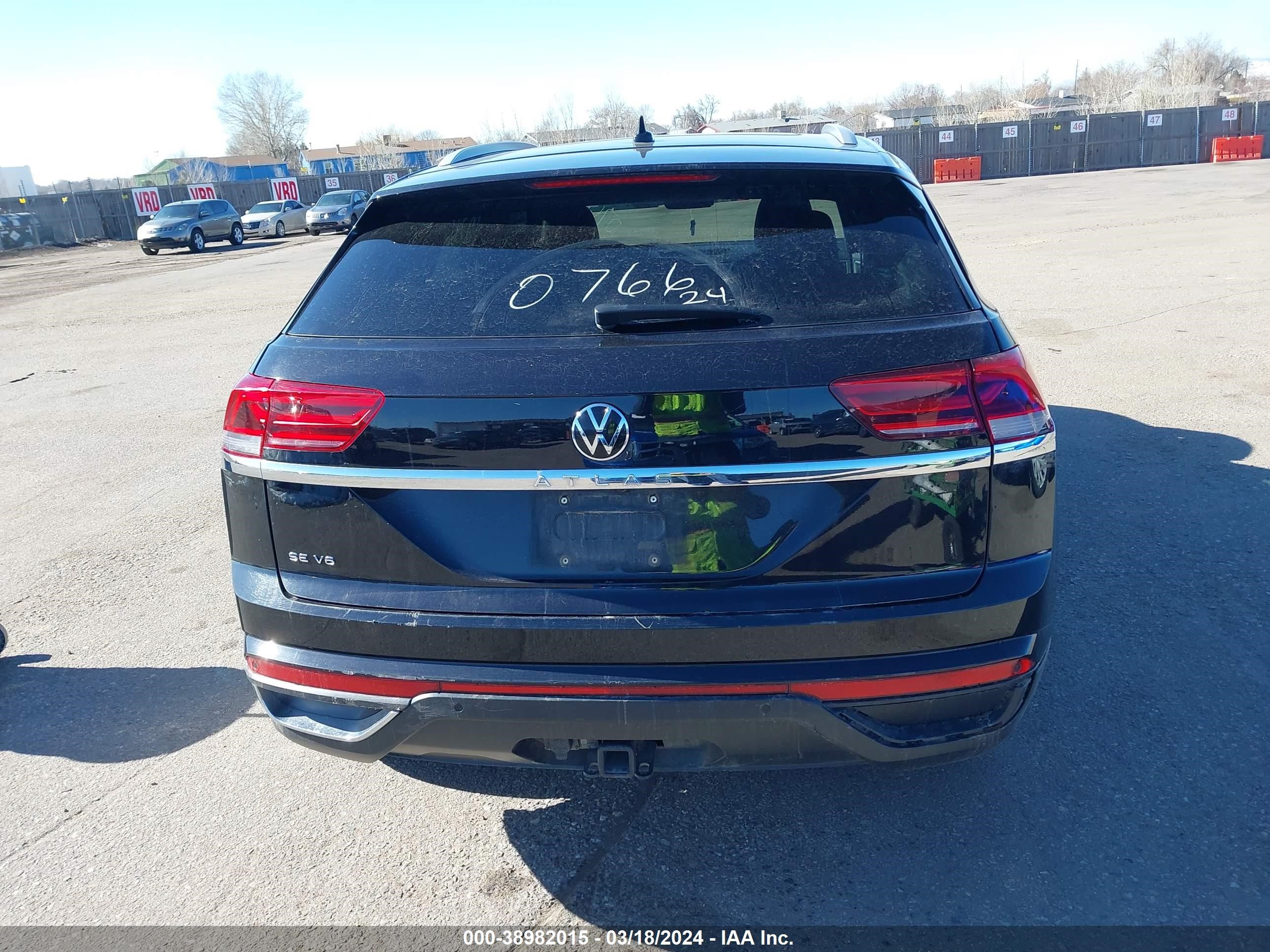 Photo 15 VIN: 1V2JE2CA0NC231331 - VOLKSWAGEN ATLAS CROSS SPORT 