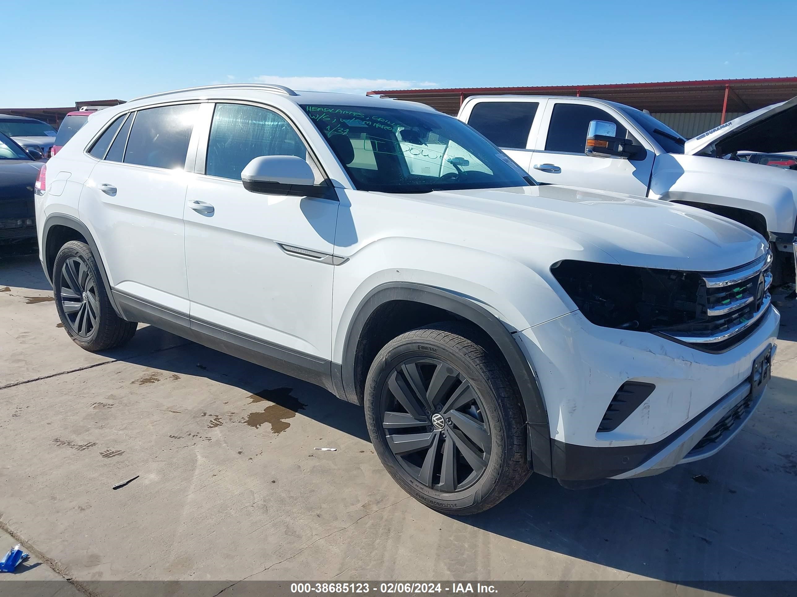 Photo 0 VIN: 1V2JE2CA8NC226331 - VOLKSWAGEN ATLAS CROSS SPORT 