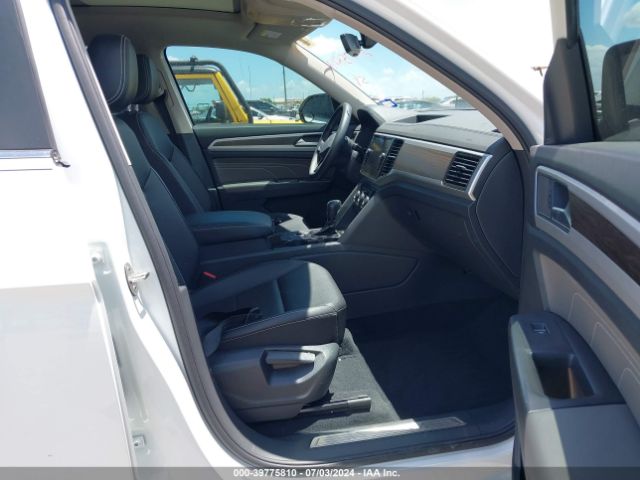 Photo 4 VIN: 1V2JP2CA2PC510521 - VOLKSWAGEN ATLAS 