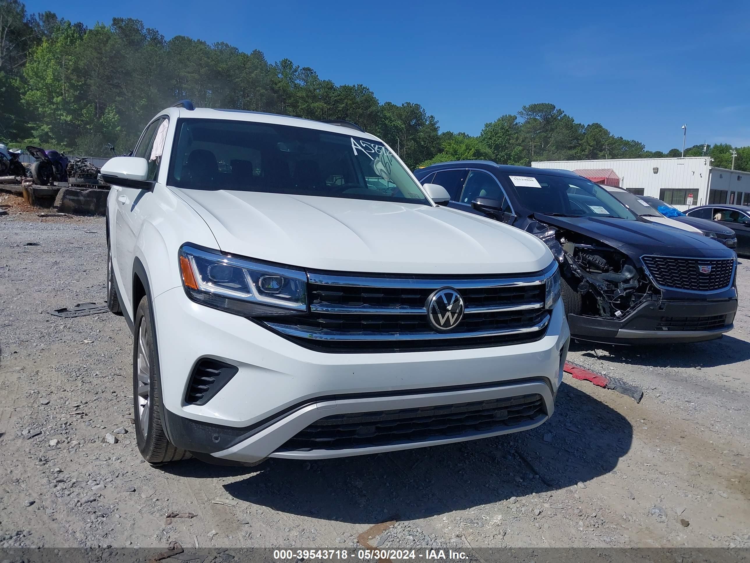 Photo 11 VIN: 1V2JP2CA4MC565872 - VOLKSWAGEN ATLAS 