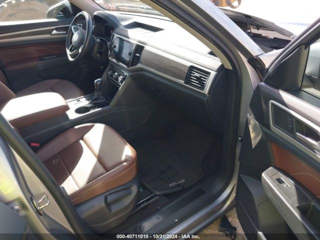 Photo 4 VIN: 1V2JP2CA4NC514163 - VOLKSWAGEN ATLAS 