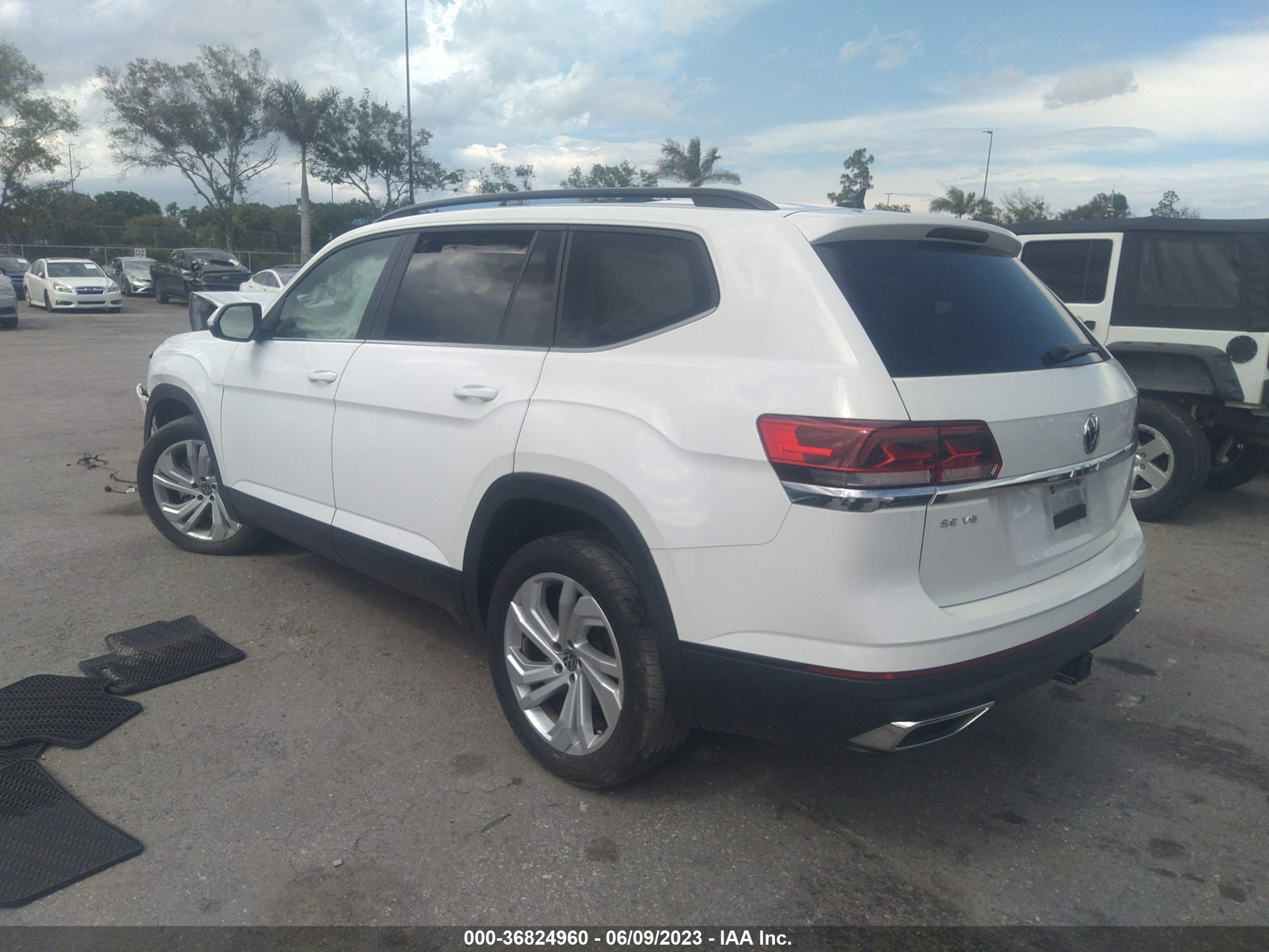 Photo 2 VIN: 1V2JR2CA0MC553650 - VOLKSWAGEN ATLAS 