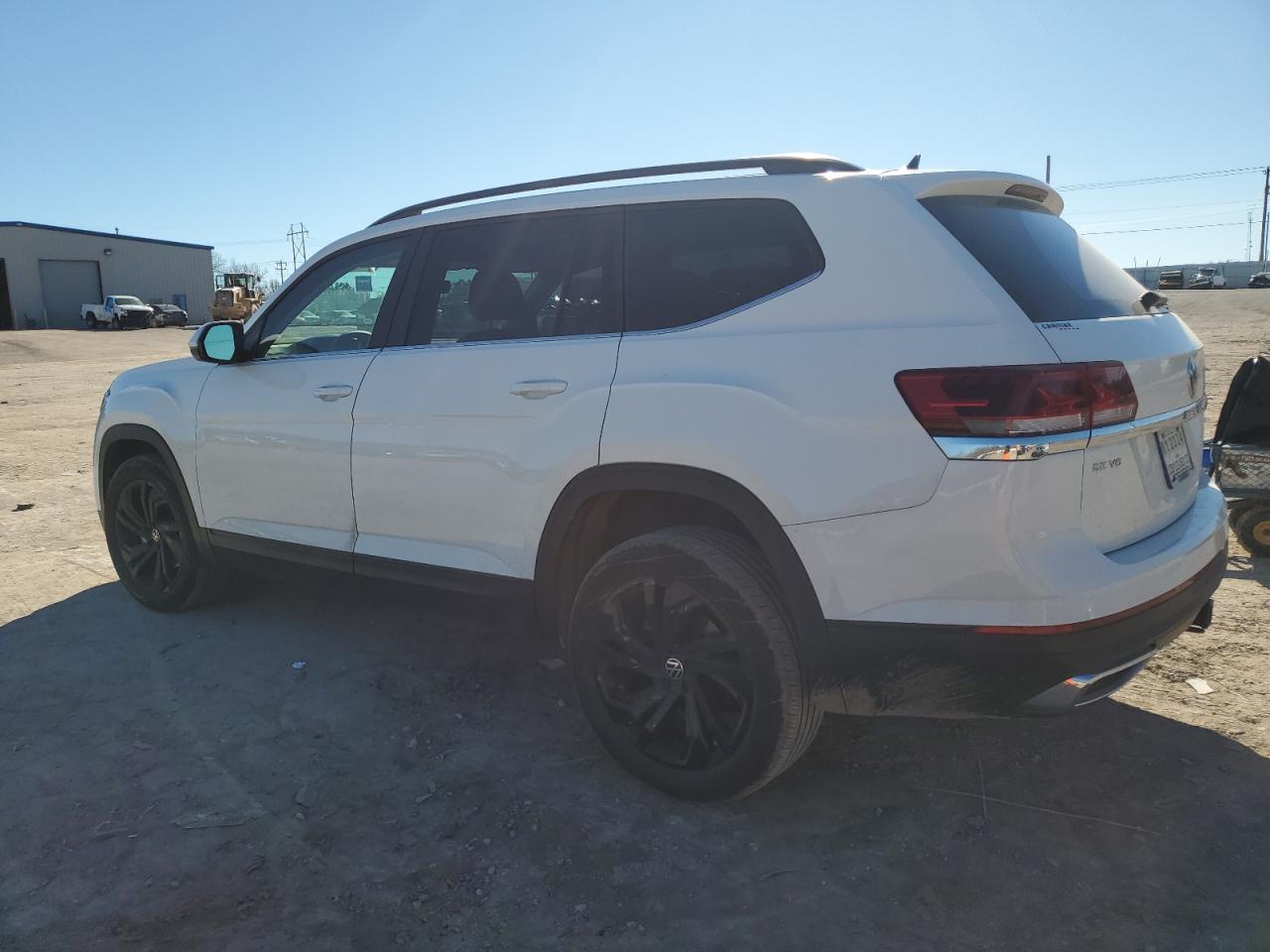 Photo 1 VIN: 1V2JR2CA1NC554257 - VOLKSWAGEN ATLAS 