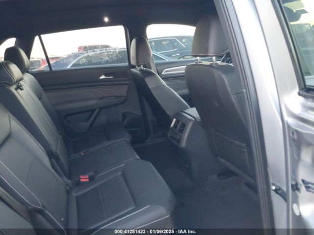 Photo 7 VIN: 1V2KE2CA8PC223209 - VOLKSWAGEN ATLAS 