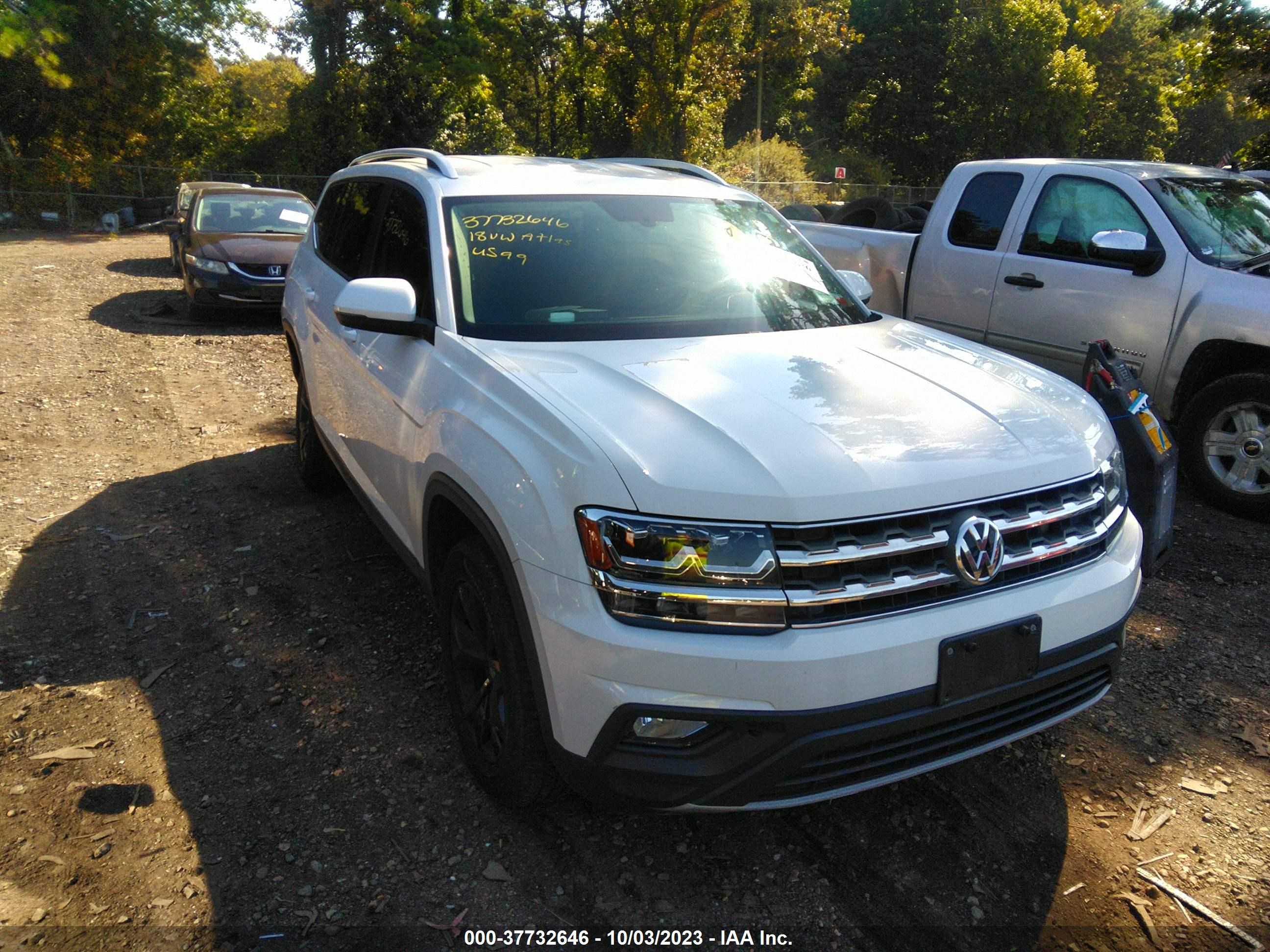 Photo 0 VIN: 1V2KR2CA1JC573356 - VOLKSWAGEN ATLAS 