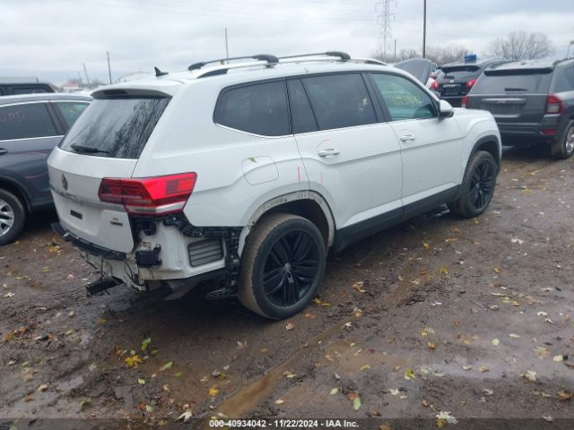 Photo 3 VIN: 1V2KR2CA8JC569966 - VOLKSWAGEN ATLAS 