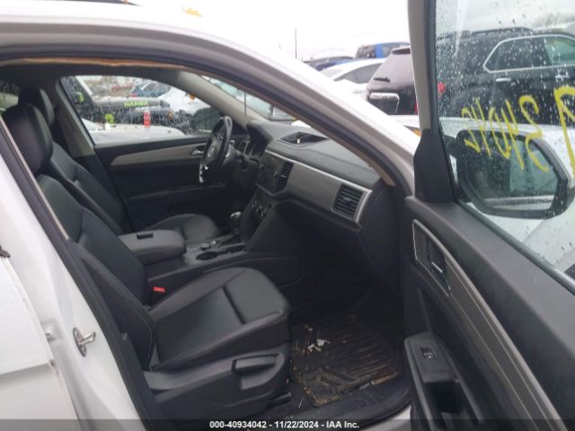 Photo 4 VIN: 1V2KR2CA8JC569966 - VOLKSWAGEN ATLAS 