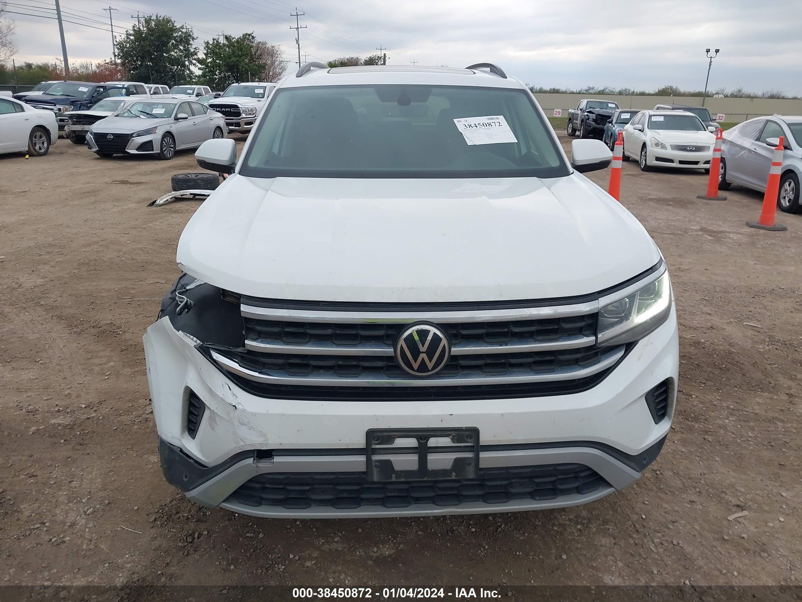 Photo 12 VIN: 1V2KR2CA9NC549537 - VOLKSWAGEN ATLAS 