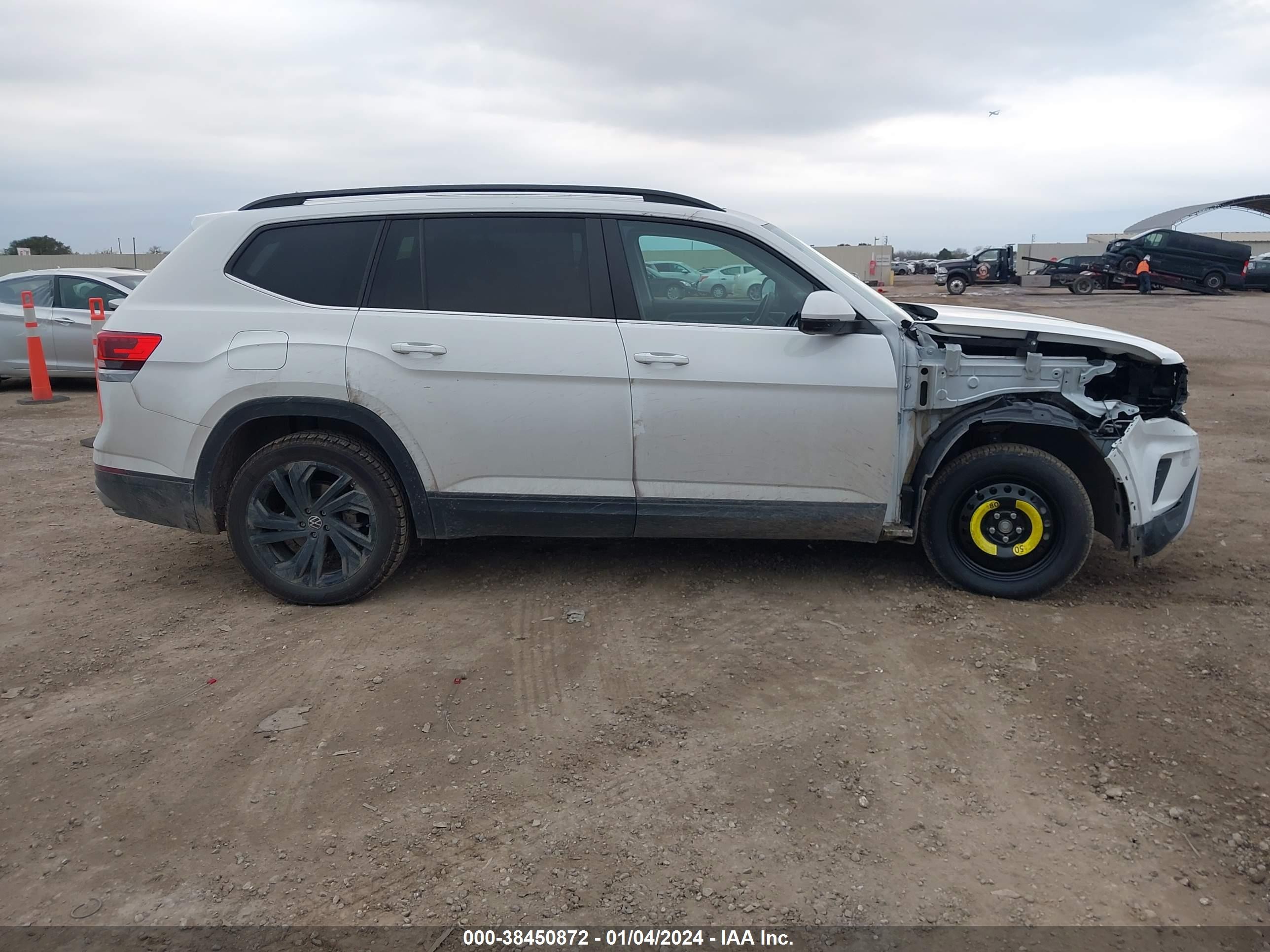 Photo 13 VIN: 1V2KR2CA9NC549537 - VOLKSWAGEN ATLAS 