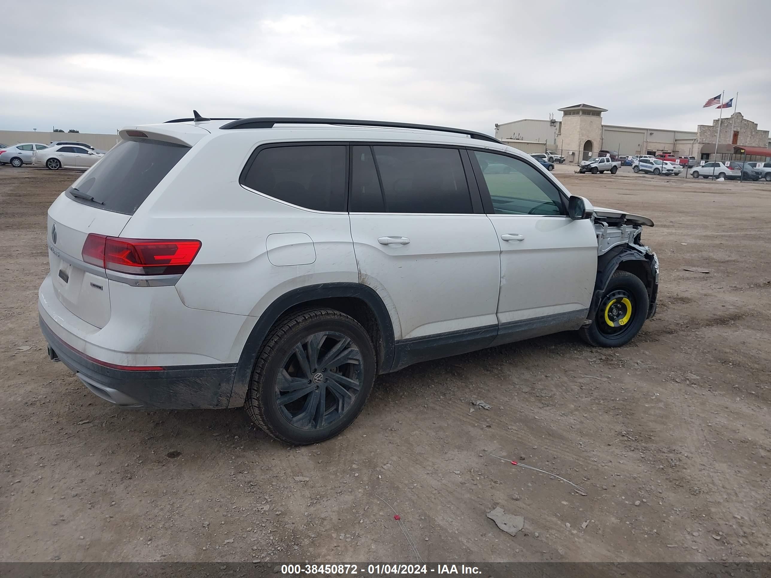 Photo 3 VIN: 1V2KR2CA9NC549537 - VOLKSWAGEN ATLAS 