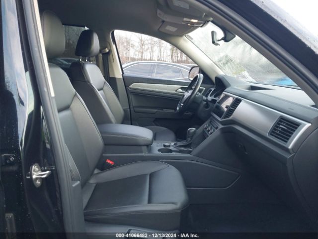 Photo 4 VIN: 1V2KR2CAXJC561707 - VOLKSWAGEN ATLAS 