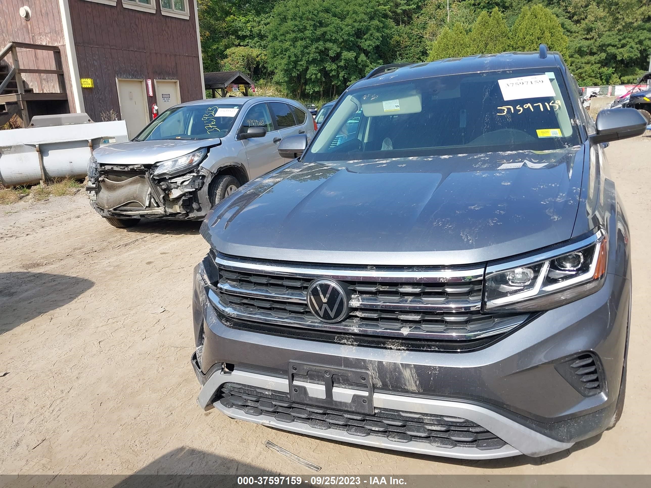 Photo 11 VIN: 1V2LP2CA7NC535260 - VOLKSWAGEN ATLAS 