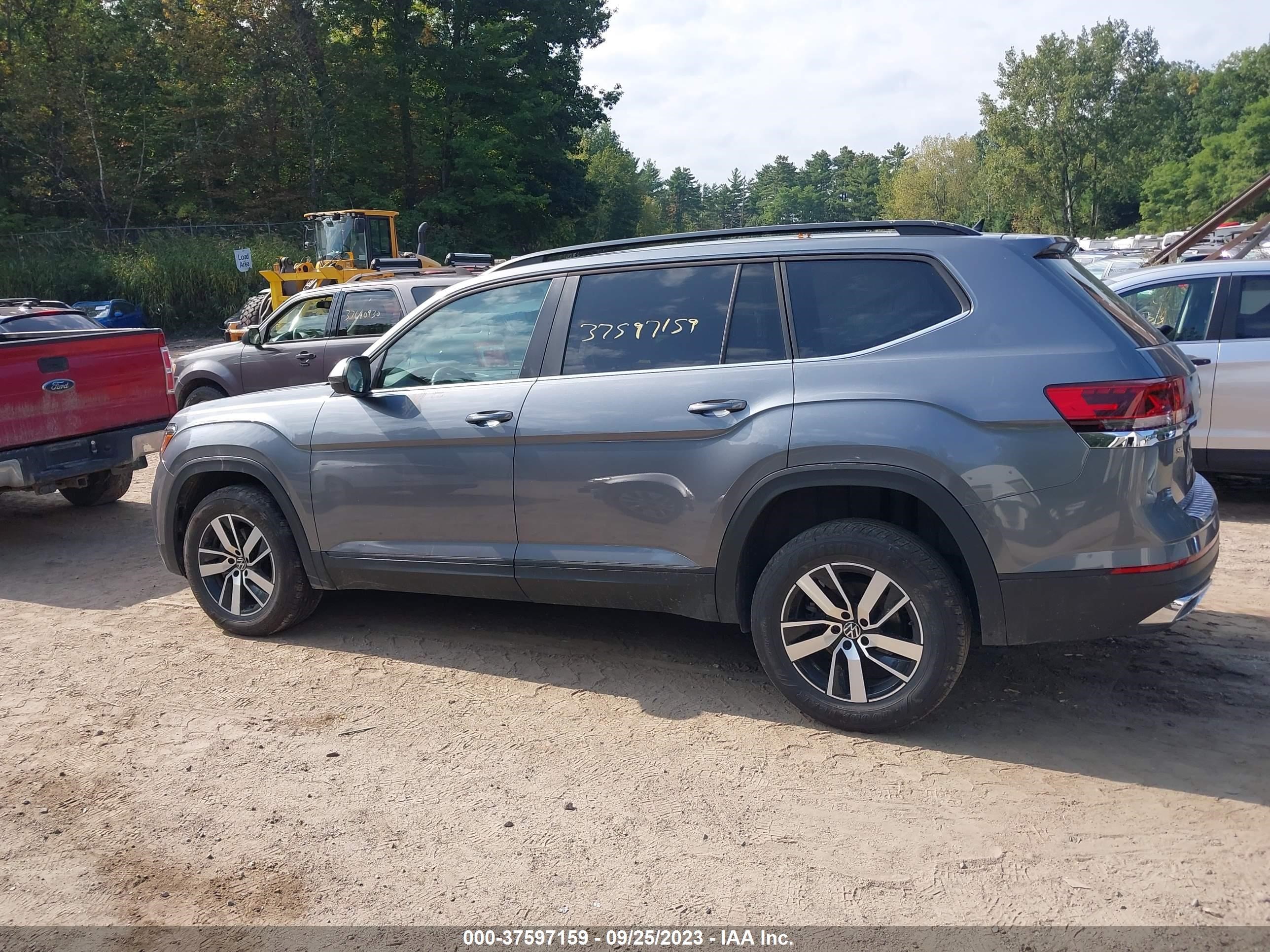 Photo 13 VIN: 1V2LP2CA7NC535260 - VOLKSWAGEN ATLAS 