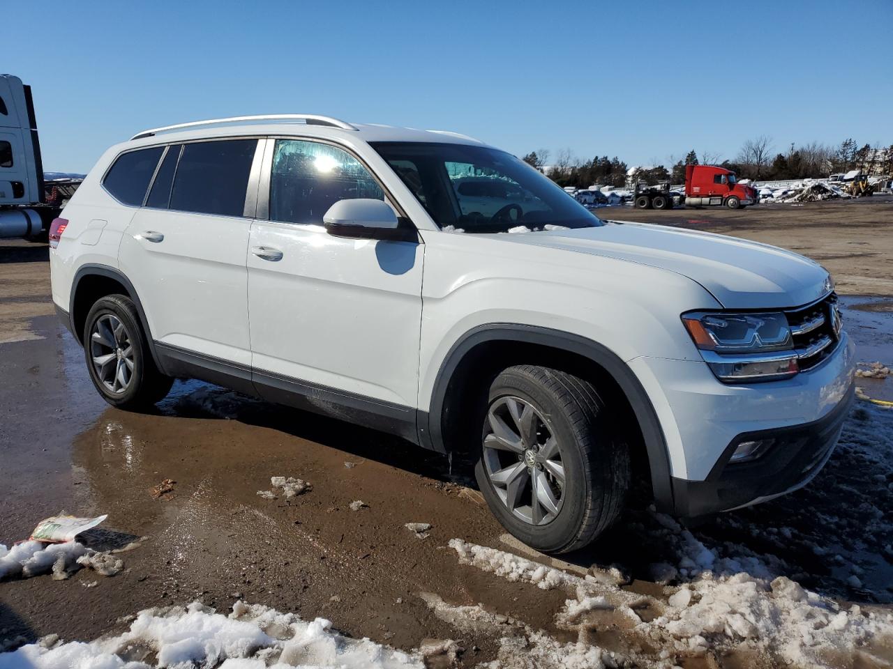 Photo 3 VIN: 1V2LR2CA2KC525208 - VOLKSWAGEN ATLAS 