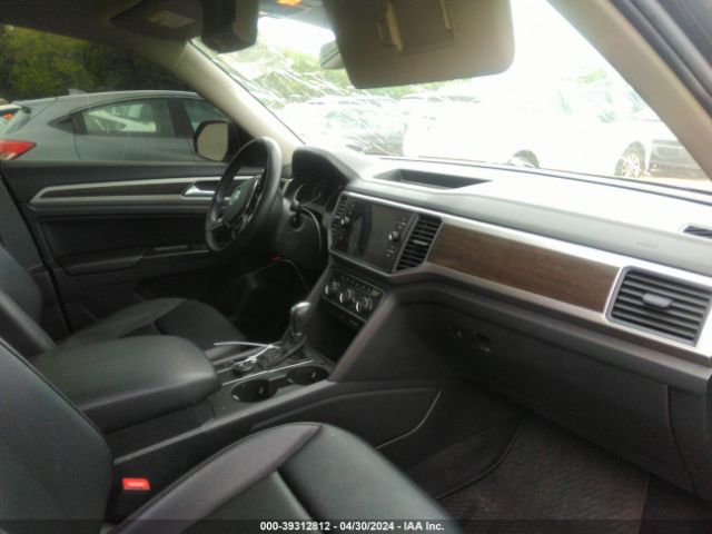 Photo 4 VIN: 1V2LR2CA3JC582435 - VOLKSWAGEN ATLAS 