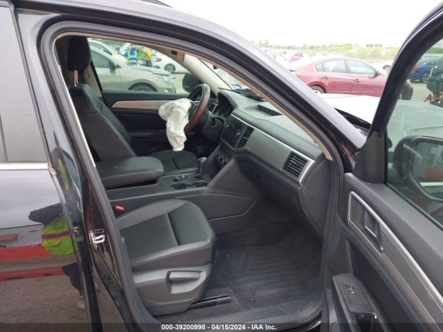 Photo 4 VIN: 1V2LR2CA3KC507929 - VOLKSWAGEN ATLAS 