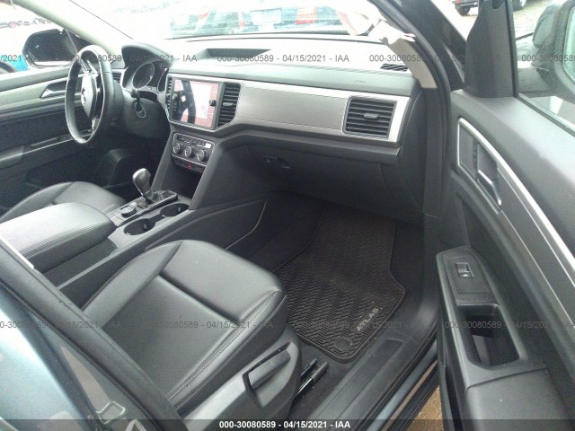 Photo 4 VIN: 1V2LR2CA3KC515321 - VOLKSWAGEN ATLAS 