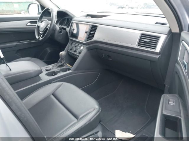 Photo 4 VIN: 1V2LR2CA4KC520317 - VOLKSWAGEN ATLAS 