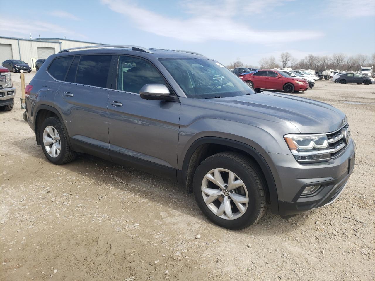 Photo 3 VIN: 1V2LR2CA9KC601796 - VOLKSWAGEN ATLAS 